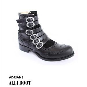 John Fluevog Adrians Alli Ankle Boots - Green - Size 9